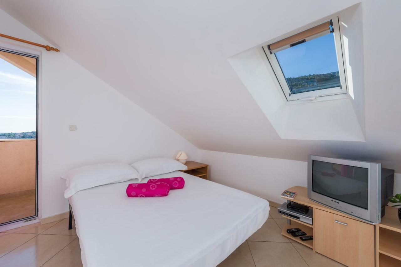 Apartments Villa Vallum Bol Zewnętrze zdjęcie