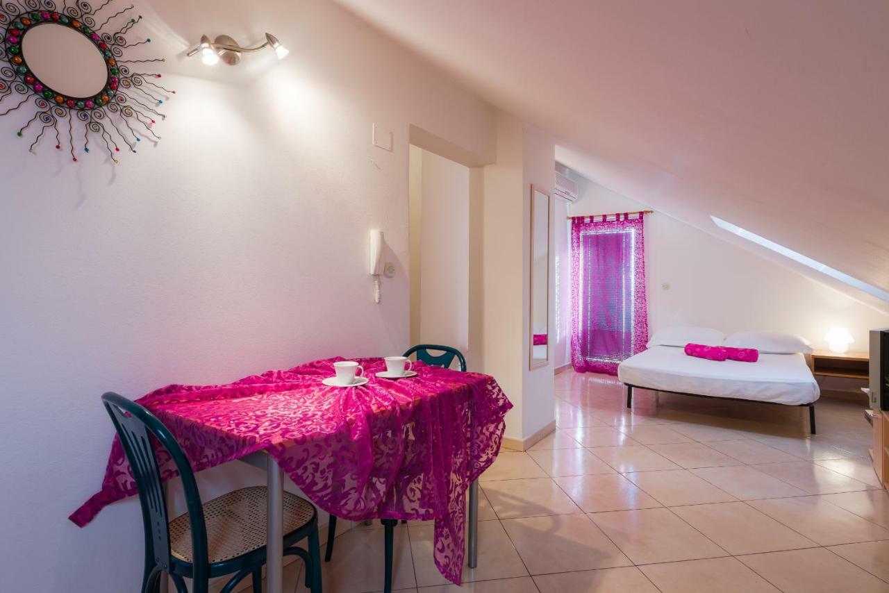 Apartments Villa Vallum Bol Zewnętrze zdjęcie