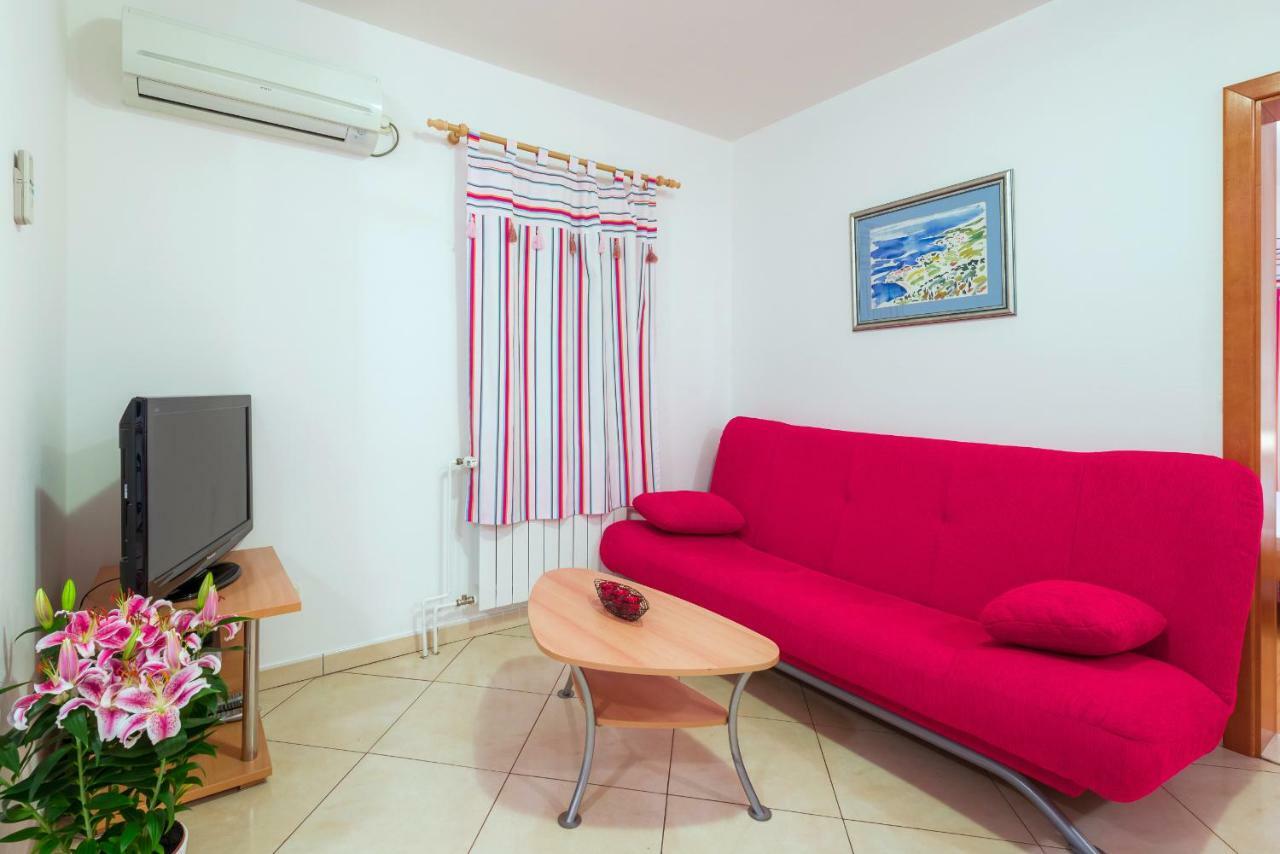 Apartments Villa Vallum Bol Zewnętrze zdjęcie