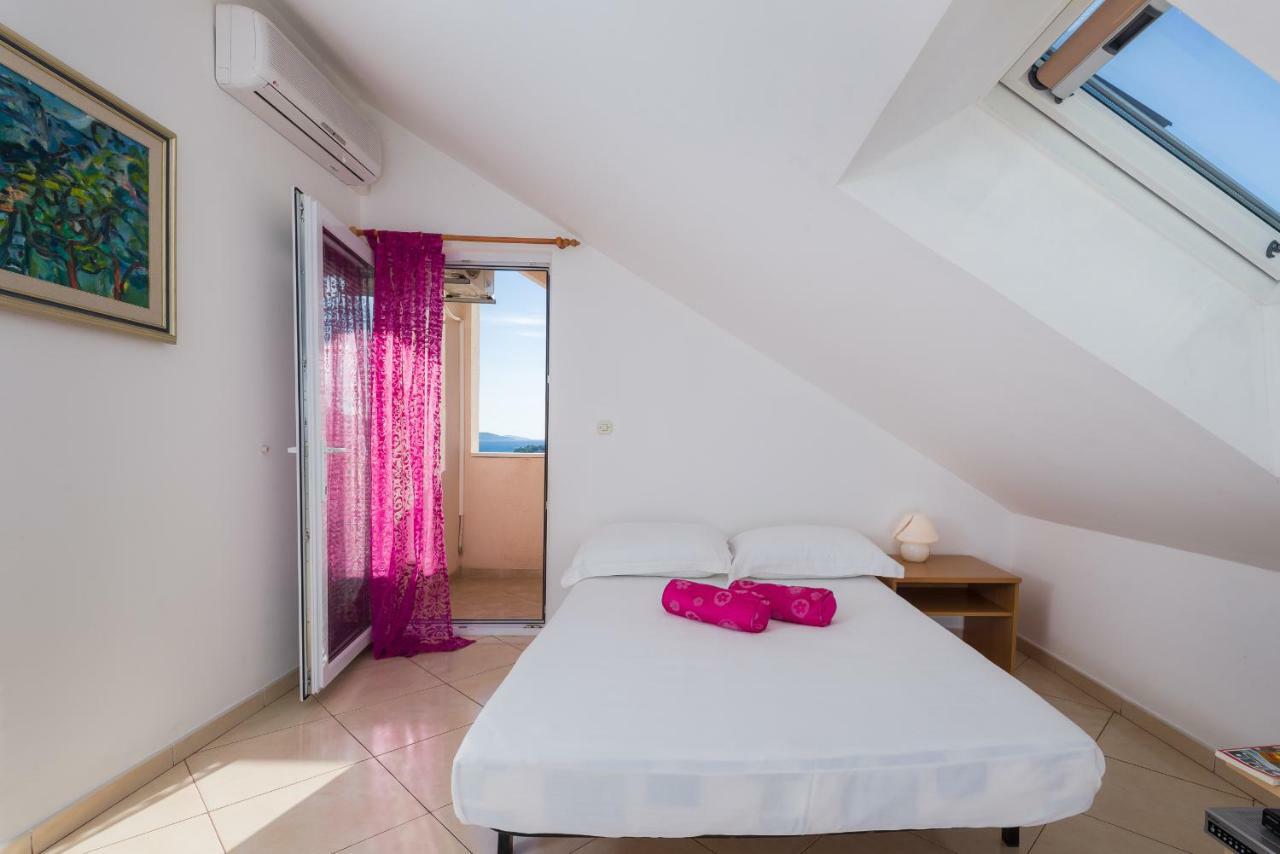 Apartments Villa Vallum Bol Zewnętrze zdjęcie