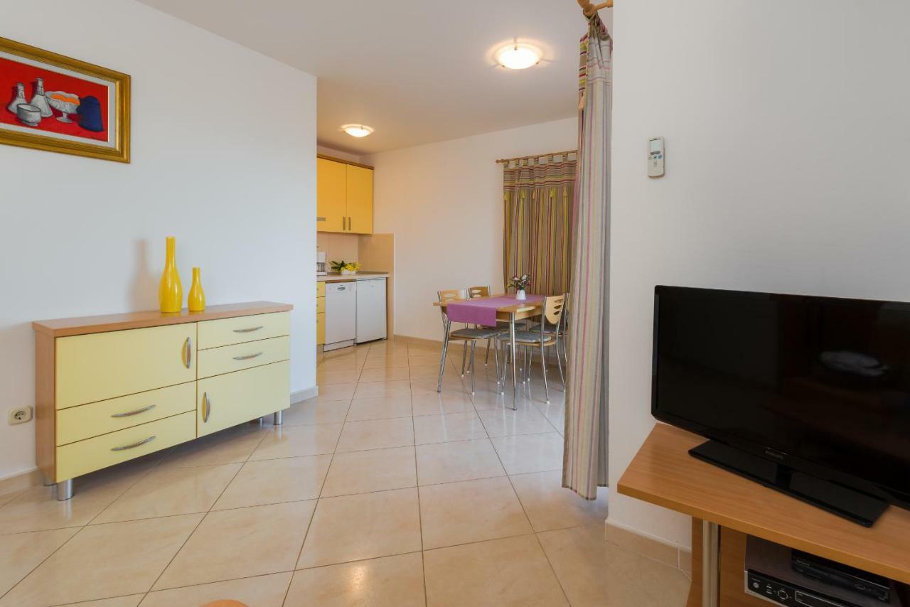 Apartments Villa Vallum Bol Zewnętrze zdjęcie