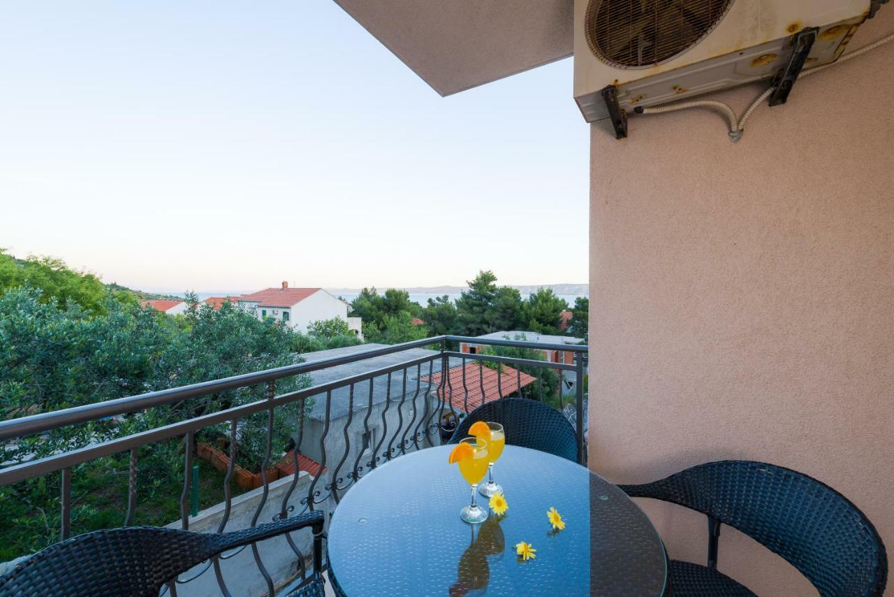 Apartments Villa Vallum Bol Zewnętrze zdjęcie