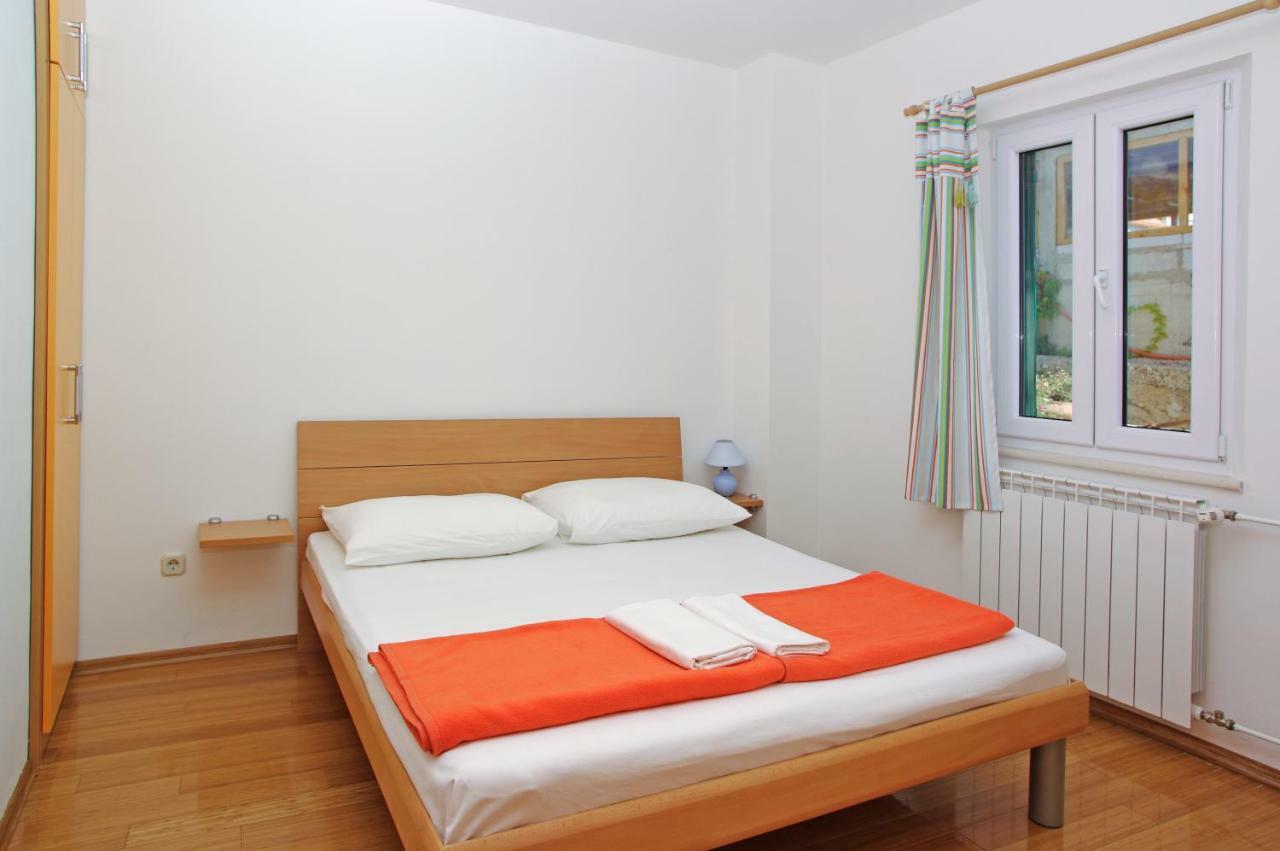 Apartments Villa Vallum Bol Zewnętrze zdjęcie